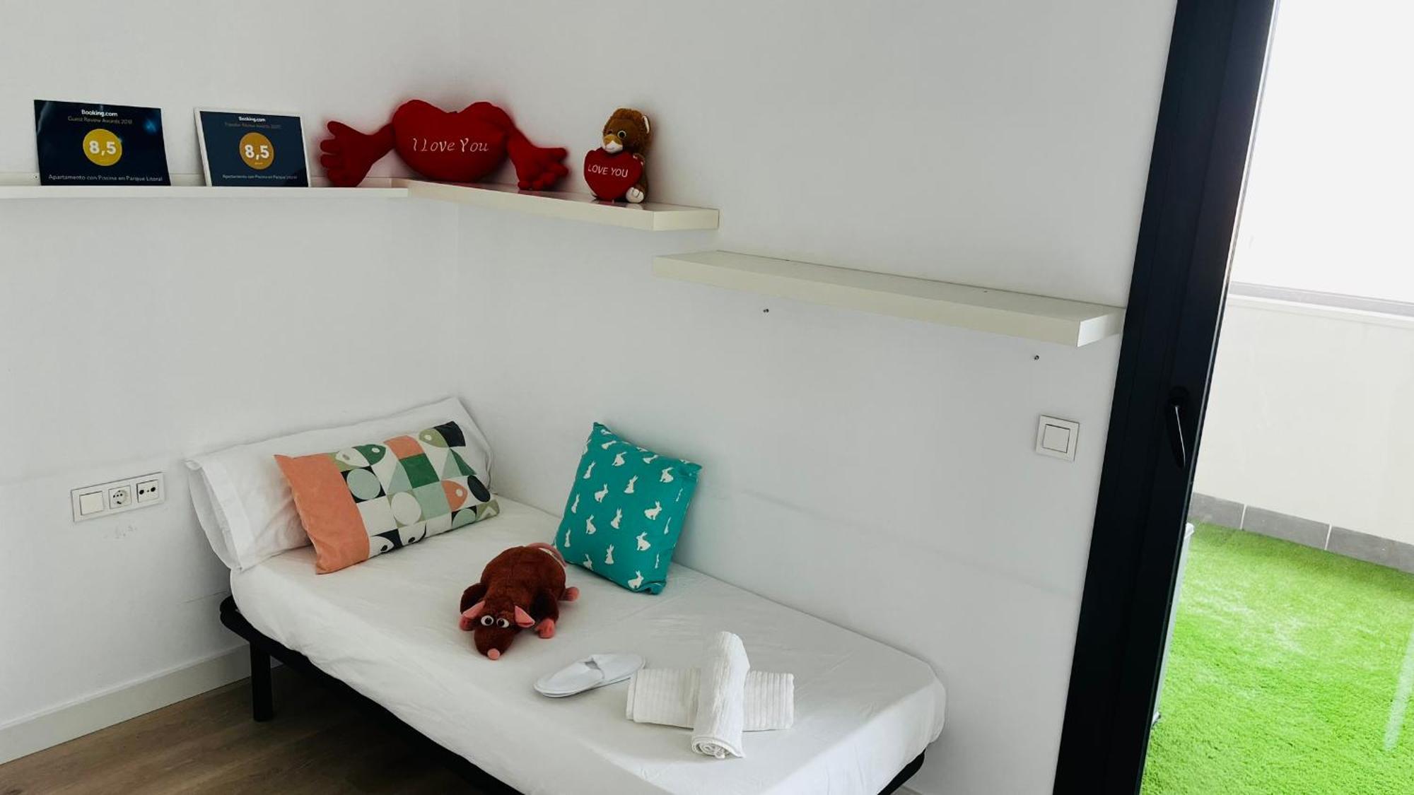 Atico Con Piscina Y Vistas Al Mar Habitat Litoral Apartment Malaga Bagian luar foto