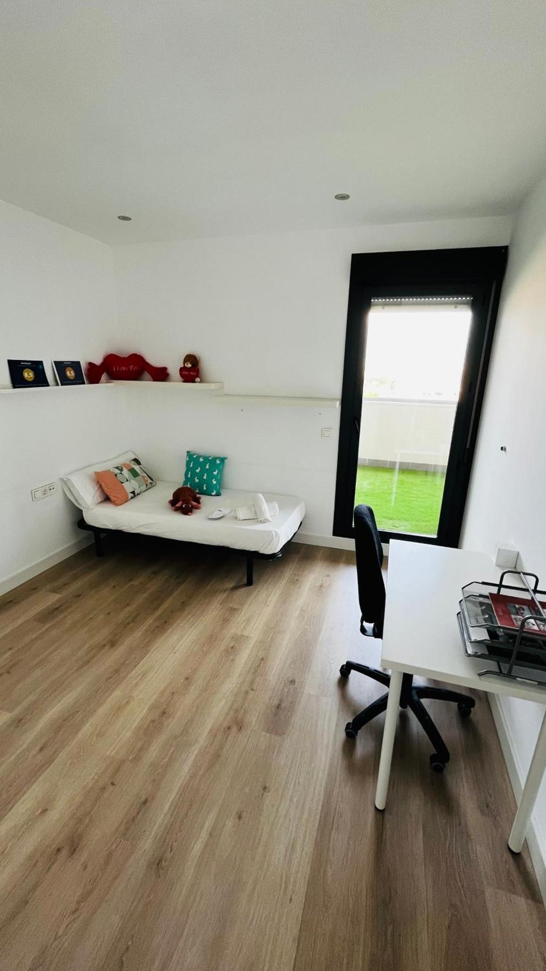 Atico Con Piscina Y Vistas Al Mar Habitat Litoral Apartment Malaga Bagian luar foto